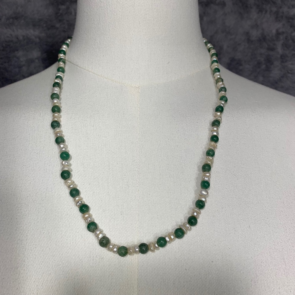 Unbranded Beaded Necklace Womens 22in Green White Aventurine Freshwater Pearl